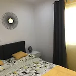 Sunflower Apartment Kastela